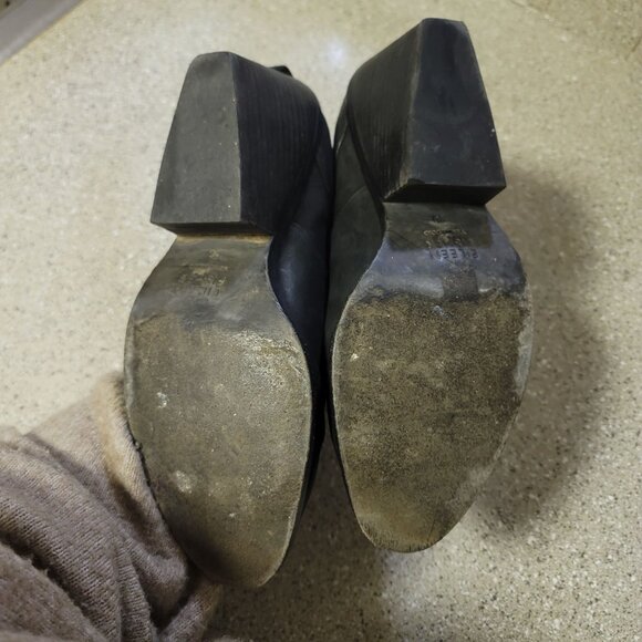 Eileen FIsher Black Leather Cut Out Ankle Bootie Size 10 - Picture 8 of 10